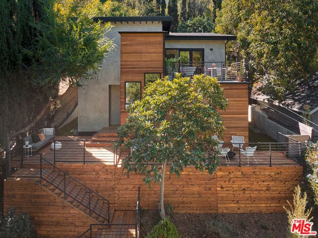 1714 Winmar Drive, Los Angeles
