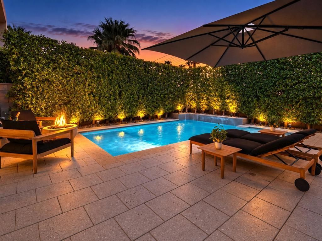 1166 Surrey Lane, Palm Springs