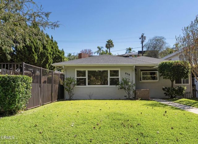 838 Colorado Boulevard, Eagle Rock