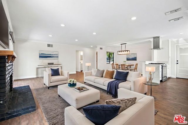1088 W 11th Street, Upland