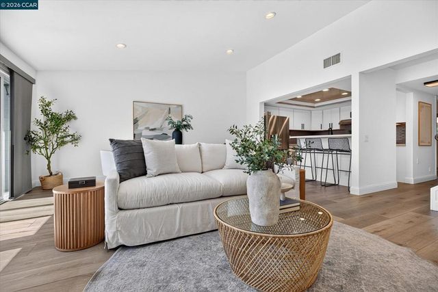 28 Janin Pl, Pleasant Hill