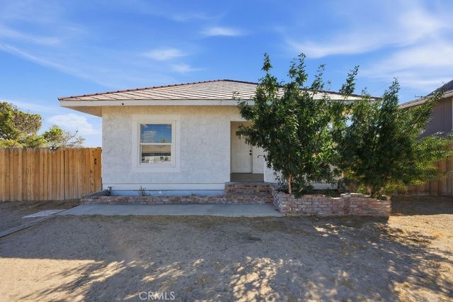 270 Juniper Street, Barstow