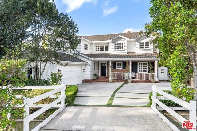 529 N Kenter Avenue, Los Angeles