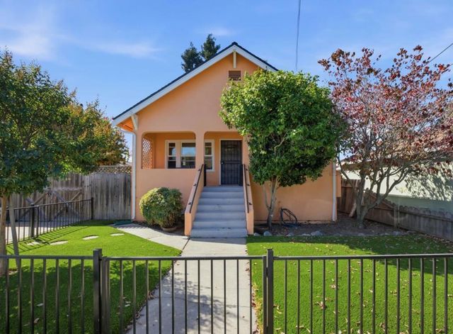 108 Bonita Avenue, Redwood City
