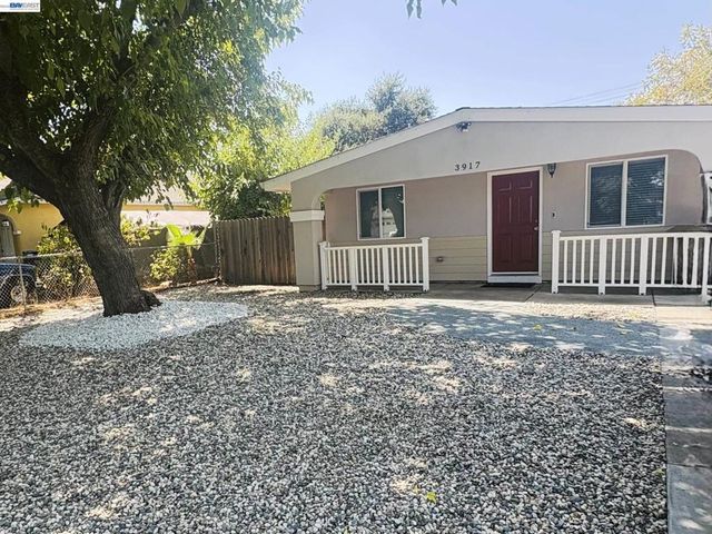 3917 Haywood St, Sacramento