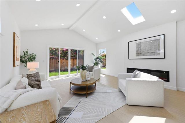 2611 Monticello, Santa Clara