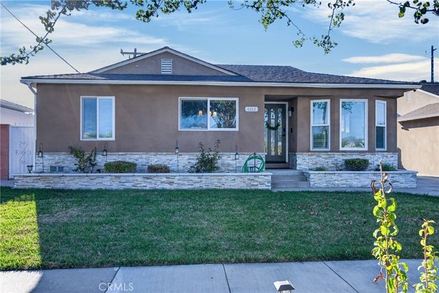 4513 Paramount, Lakewood