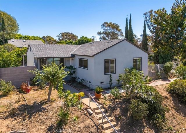 11802 S Van Ness Avenue S, Hawthorne