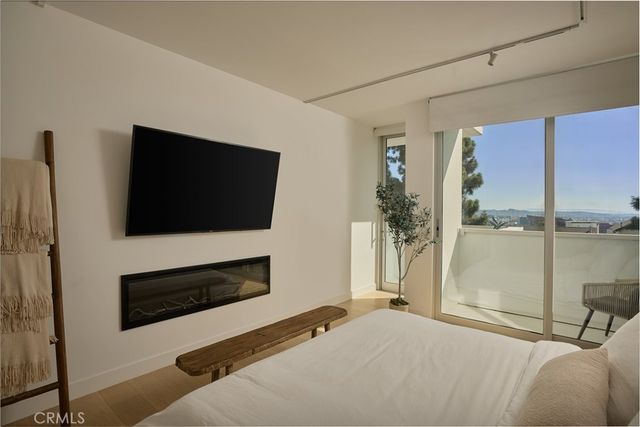 8787 Shoreham Drive # 105, West Hollywood
