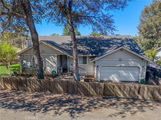 15243 Austin Rd, Clearlake