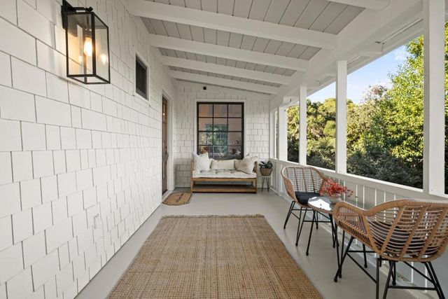 2526 Woodland Place, Redwood City