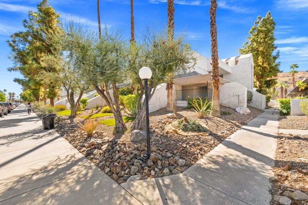 5301 E Waverly S # 145, Palm Springs