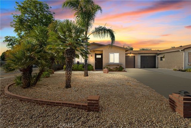 2031 Calle Diablo, Hemet