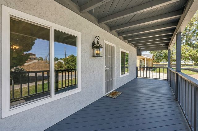 4718 Quartz Hill, Lancaster