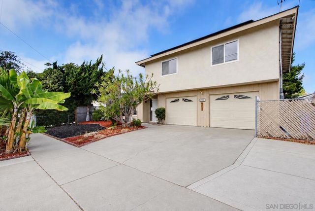 2190 Greenbrier Drive, Oceanside