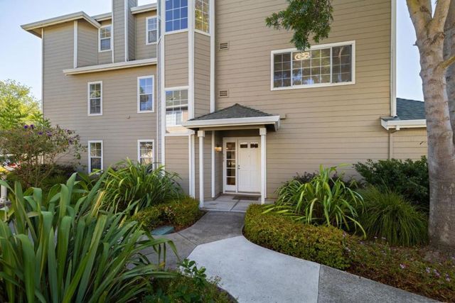 308 Treasure Island Drive, Belmont