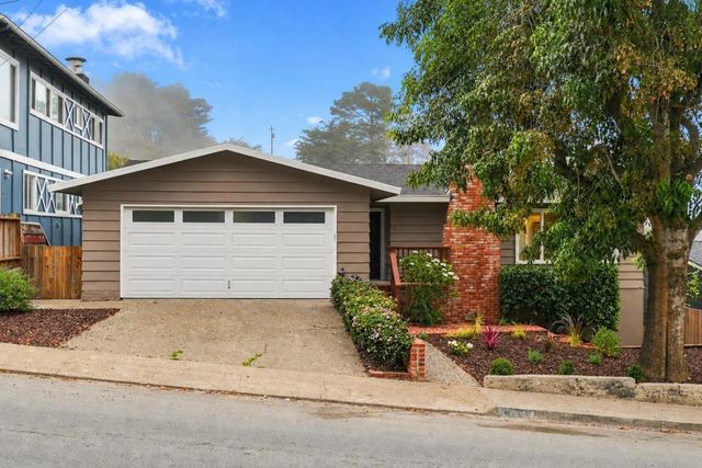 412 Monterey Road, Pacifica