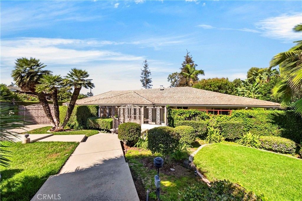 619 Lakeside, Fullerton