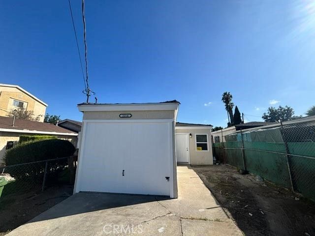 2214 E 111th, Los Angeles