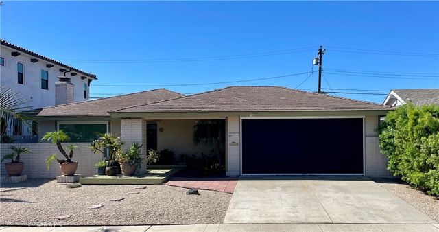 22181 Malibu Lane, Huntington Beach