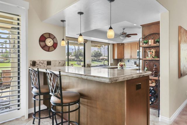 175 Las Lomas, Palm Desert