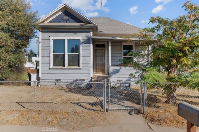 130 E 4th Street, Hanford