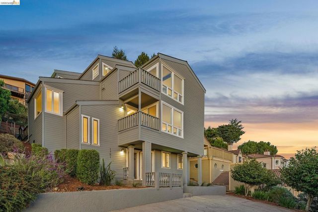 1701 Manzanita Dr, Oakland