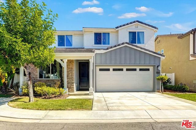 6754 Rhea Court, Reseda