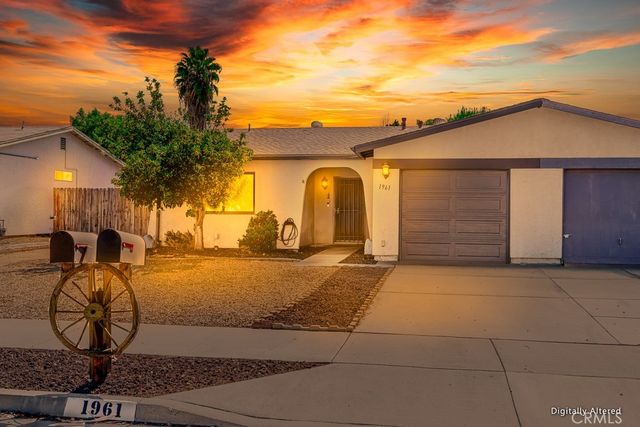 1961 Nuevo Street, Hemet