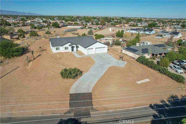 8106 Peach Avenue, Hesperia