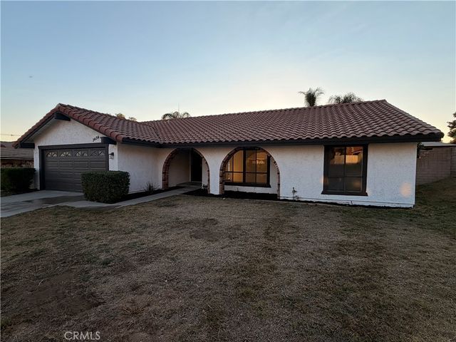 3434 Darren, Highland