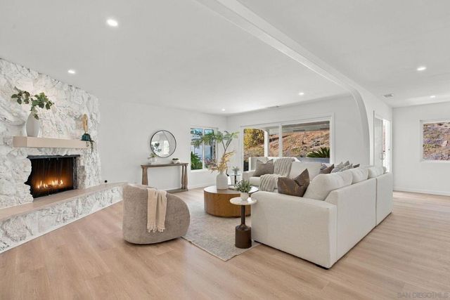 11701 Shadow Valley Rd., El Cajon