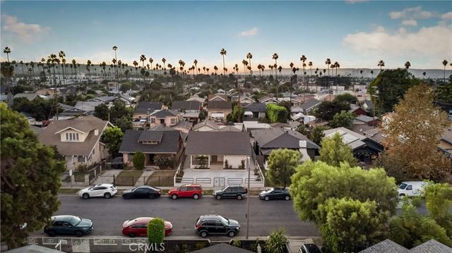 3439 6th, Los Angeles