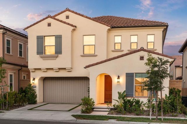 124 Oakstone, Irvine