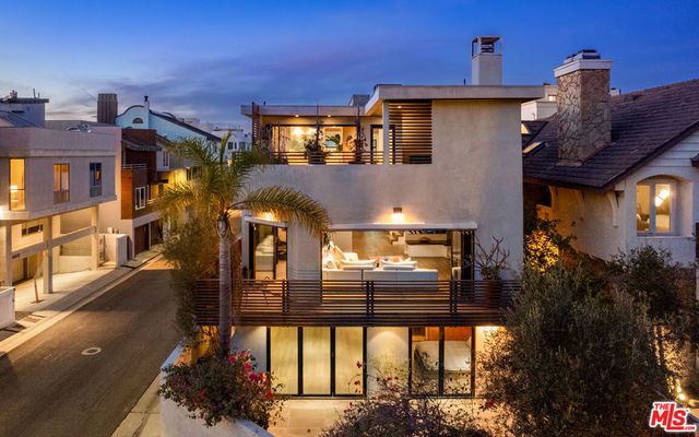 4616 Roma Court, Marina Del Rey