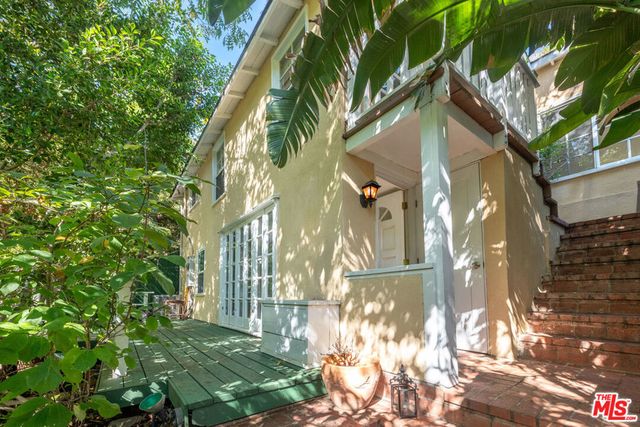 10001 Westwanda Drive, Beverly Hills