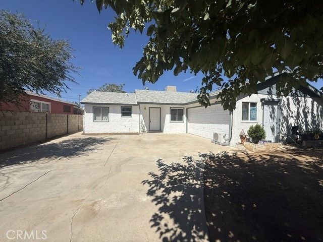 37815 Robina, Palmdale