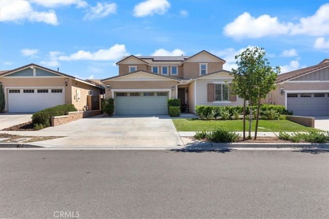 5327 La Bodega, Fontana
