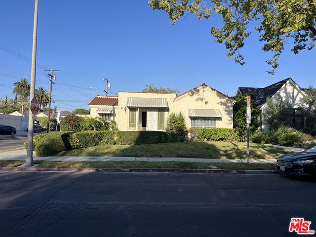758 N Mansfield Avenue, Los Angeles