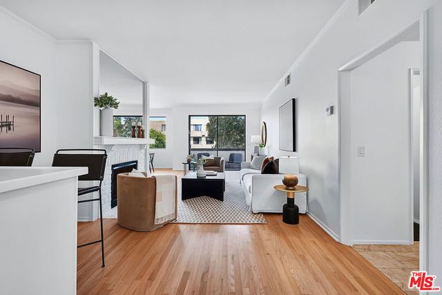 5100 Via Dolce # 206, Marina Del Rey