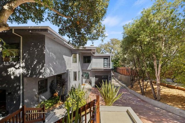 636 Grace Street, Monterey