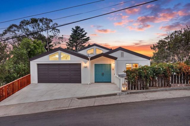 440 Farallon Avenue, Pacifica