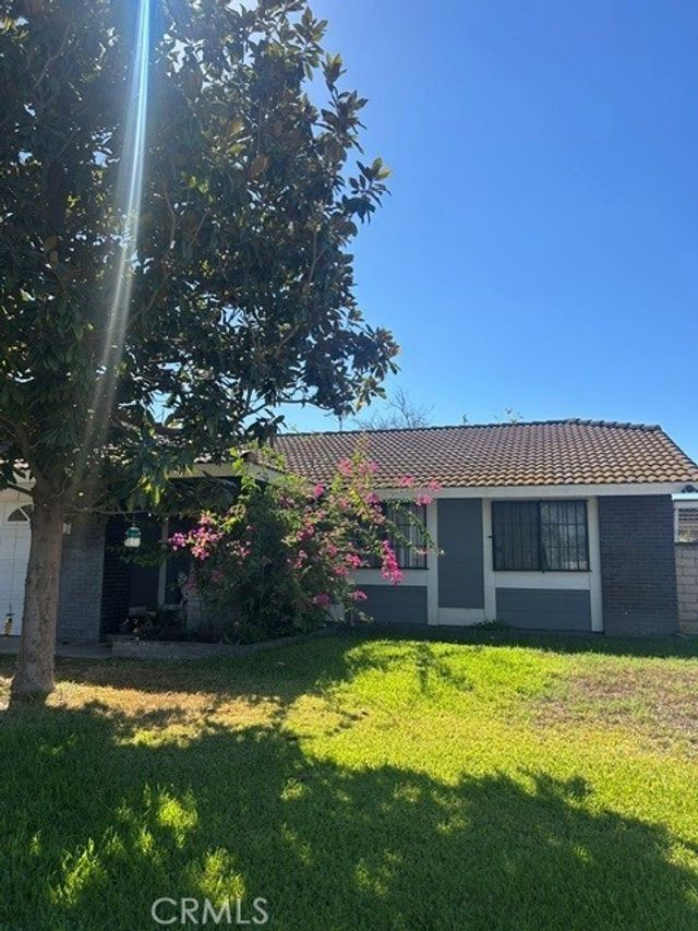 9816 Bolton, Riverside