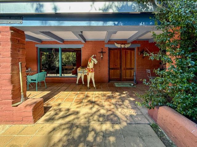 10 Joaquin Road, Portola Valley