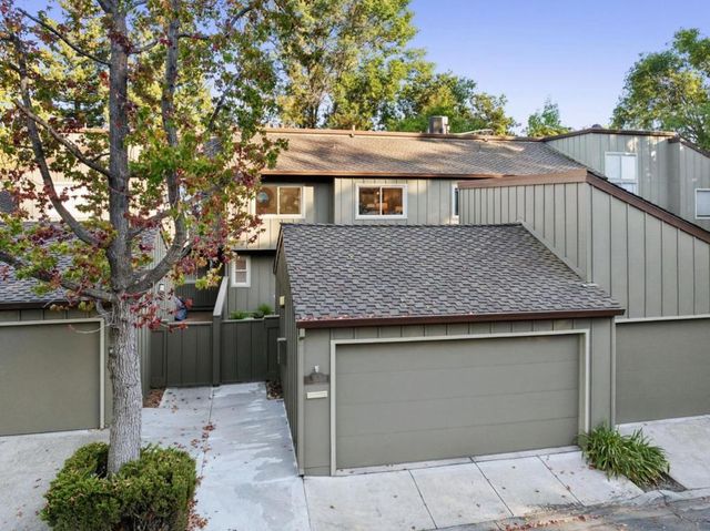 104 Cherry Hill Court, Los Gatos