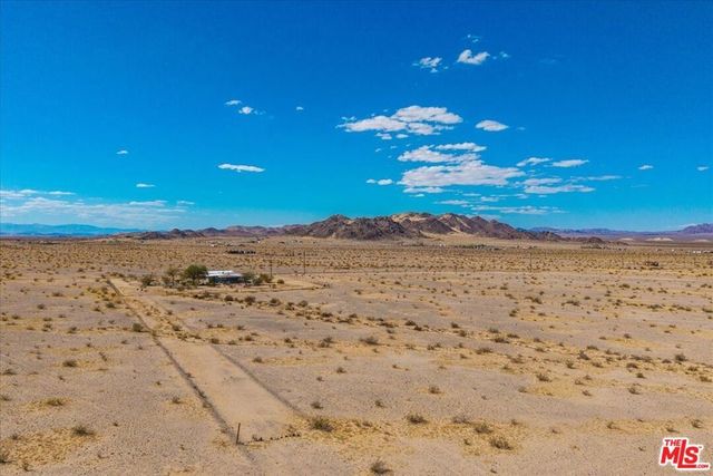 3229 Blower Road, Twentynine Palms