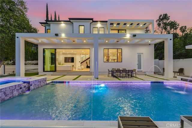 4331 Alonzo, Encino