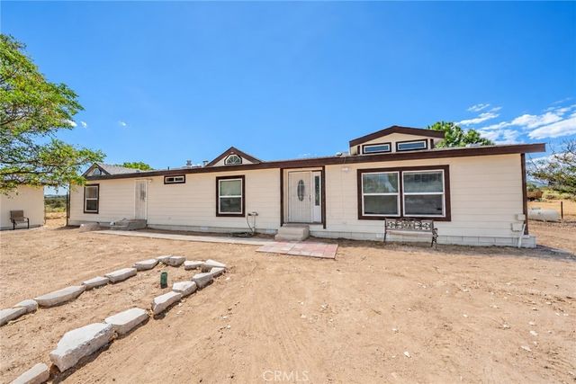 8725 Cedar, Phelan