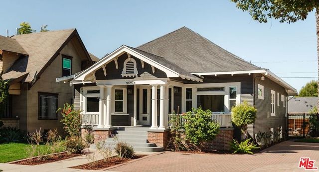 2801 Brighton Avenue, Los Angeles