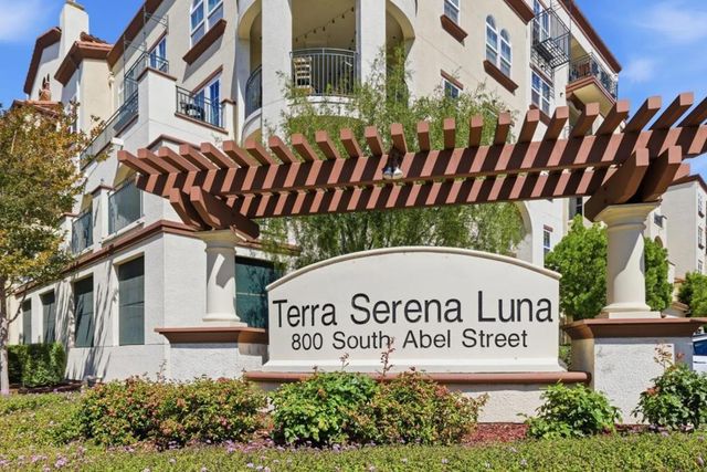 800 S Abel Street # 519, Milpitas